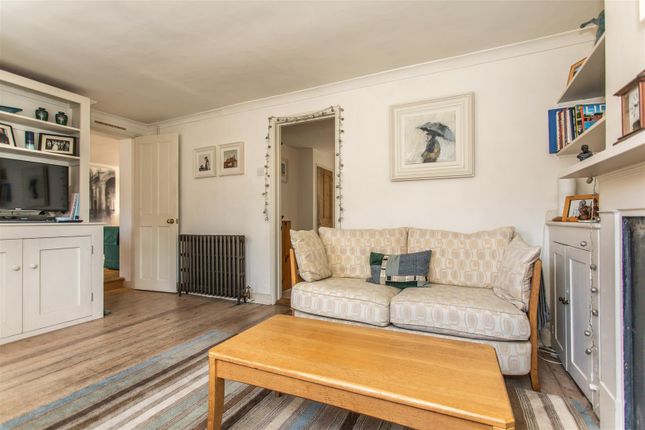 18 Eastport Lane-23.Jpg