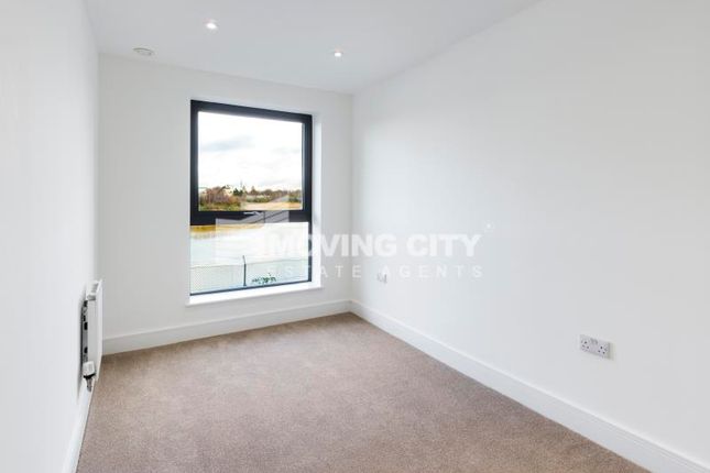 Flat for sale in City View Point, 139 Leven Road, Poplar