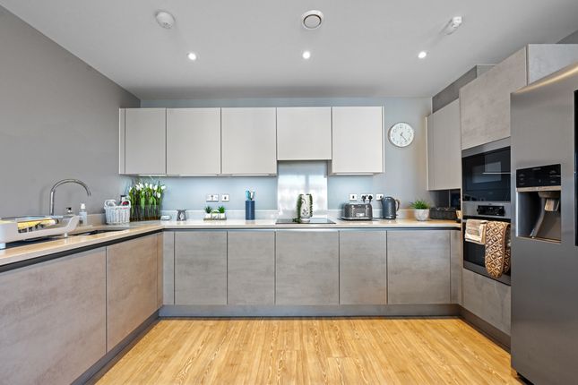 Flat for sale in Wharf Road, Chelmsford