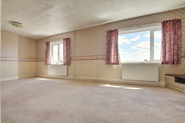 22, Ramsey Road, Benwick photo 3