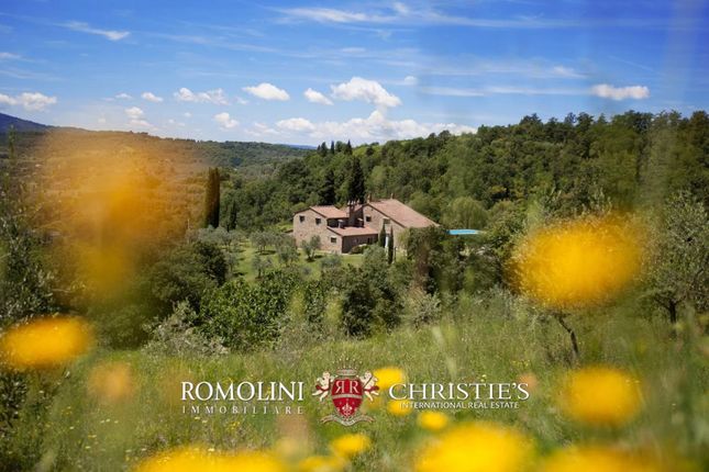 Country house for sale in Arezzo, Tuscany, Italy
