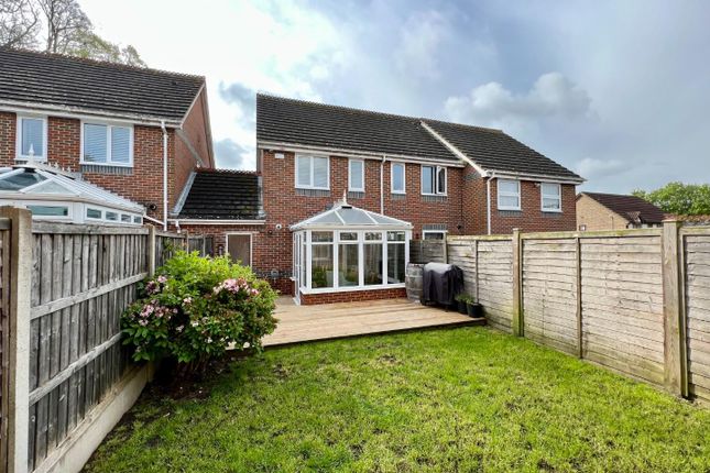 End terrace house for sale in Foxglove Rise, Maidstone