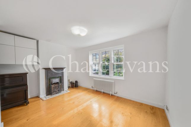 Terraced house for sale in Manchester Grove, London
