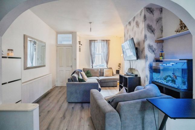 37, Edwin Street, Widnes photo 2