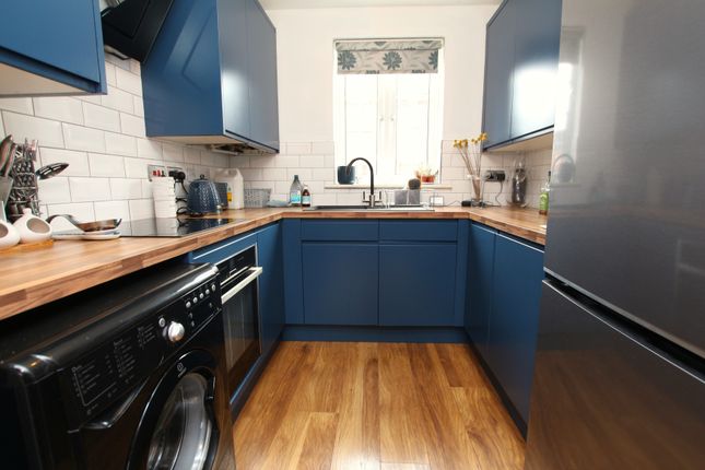 44, Kingsdown Road, Lincoln photo 2