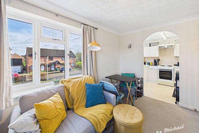 3 Parslow Court, Aylesbury photo 2