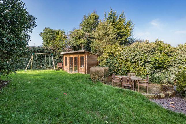 5 Joyce Close, Cranbrook photo 3