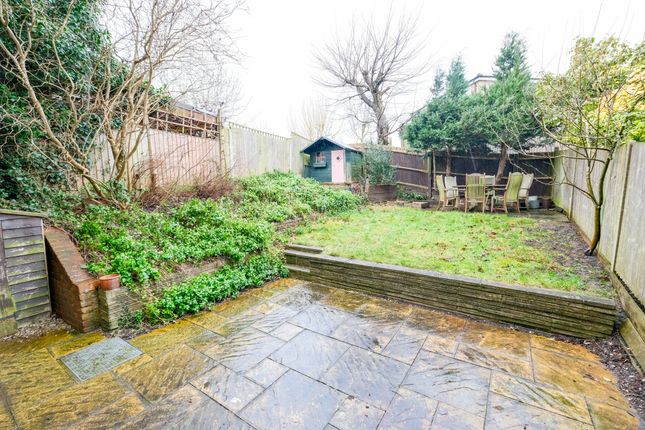 34, Tubbenden Lane, Orpington photo 4