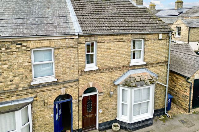 End terrace house for sale in Ingram Street, Huntingdon, Cambridgeshire.