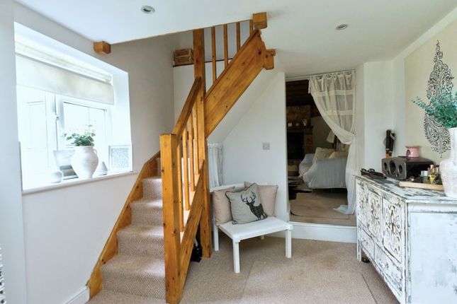 Cottage for sale in Wynns Coppice, Telford