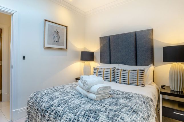 13 Palace Wharf Rainville Road, London photo 4