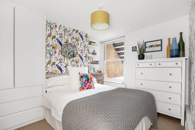 Flat for sale in Whiteley Road, Crystal Palace, London