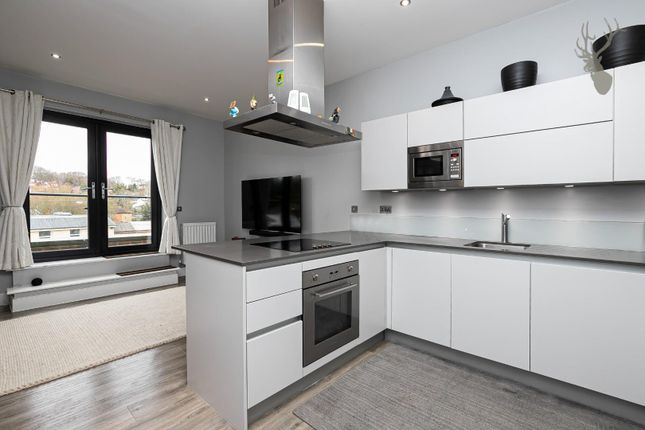 Flat for sale in Church Hill, Loughton