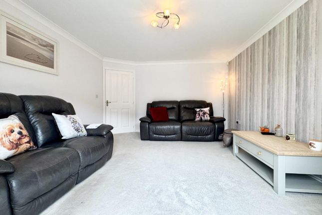 17, Kirkbride Way, Ingleby Barwick photo 3