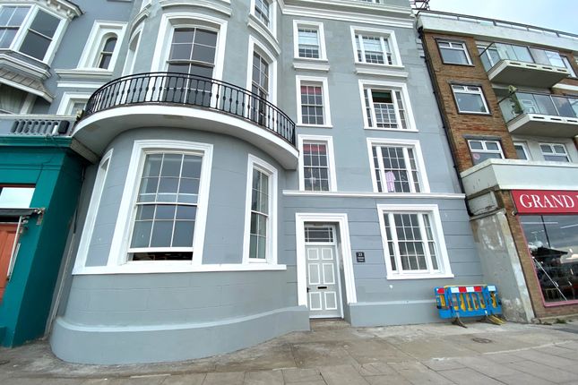 Flat to rent in Grand Parade, St. Leonards-On-Sea