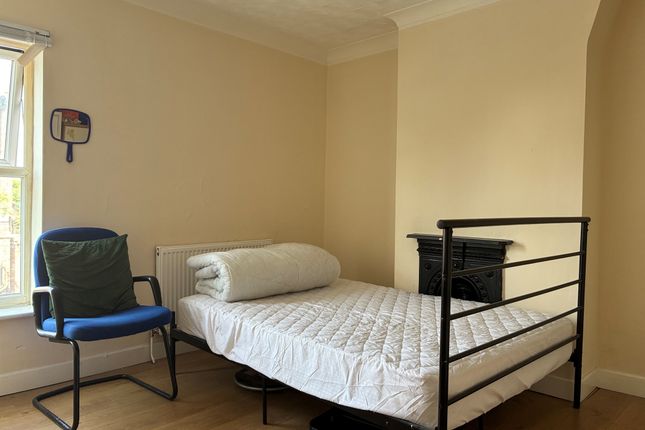 34, North End, Wisbech photo 5