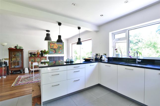 Thumbnail Detached house to rent in South Road, Chorleywood, Hertfordshire