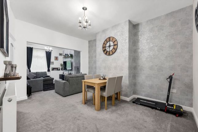 8, Helena Road, St. Helens photo 3