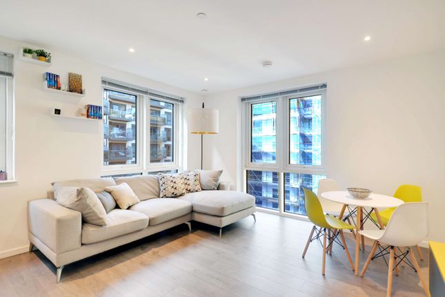Open Plan Lving Area  (1).Jpg
