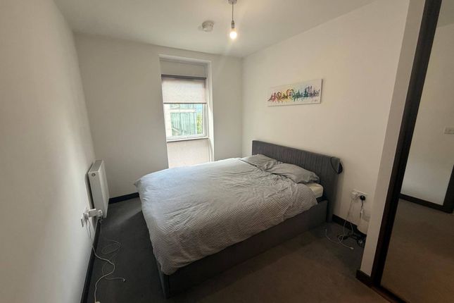 Flat 3, 7 Gramophone Lane, Hayes photo 4