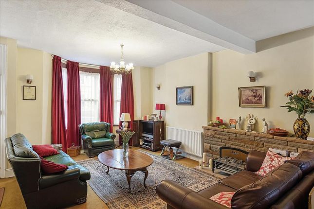 Property for sale in Langthorne Street, Fulham, London