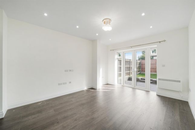 61 Whitton Avenue East - 7Zxjr5Izsc4Dpg3Wxors.Jpg