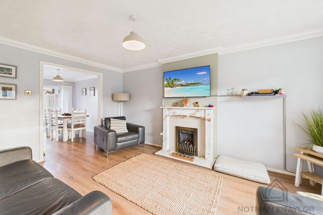 23 Penlee Park, Torpoint photo 3