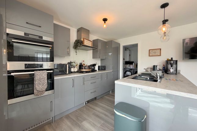 2, Burton-on-Trent photo 4