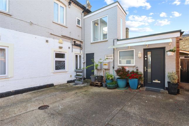 Thumbnail Maisonette for sale in Mayo Road, Walton-On-Thames