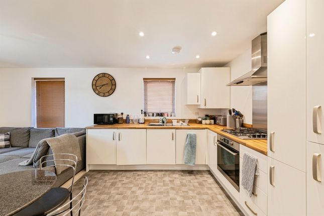 27, Katahdin Grove, Milton Keynes photo 4