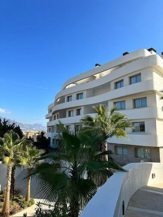 Apartment for sale in Street Name Upon Request, Mijas, Es