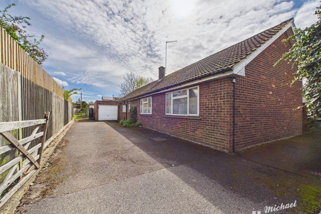 5-bed house on 8 Tor-bay, Quainton, £600,000