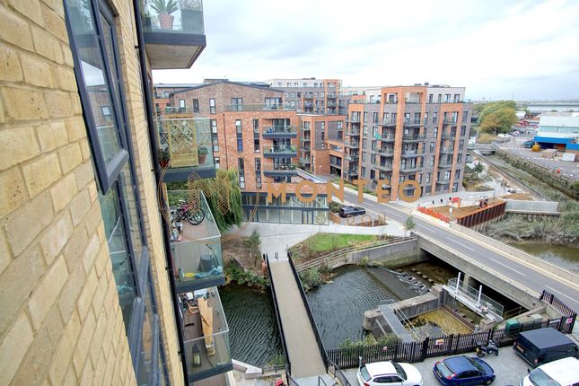 Flat for sale in The Duke, Oldfield Place, Dartford