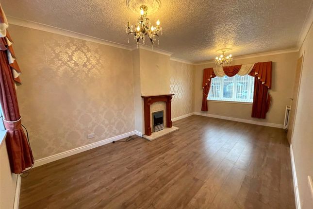 10, Chelmarsh Avenue, West Midlands photo 3