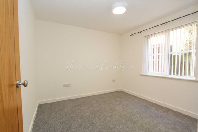 72, Heol Llinos, Cardiff photo 4