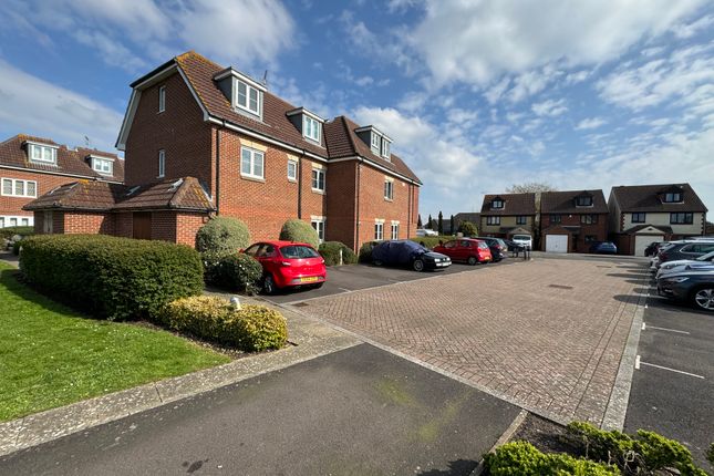 Flat for sale in Flag Ship House, Nelson Avenue, Portchester