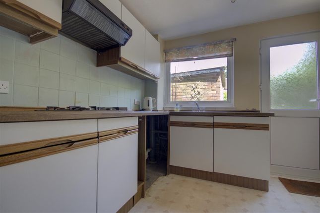 9, Keel Gardens, Tunbridge Wells photo 2