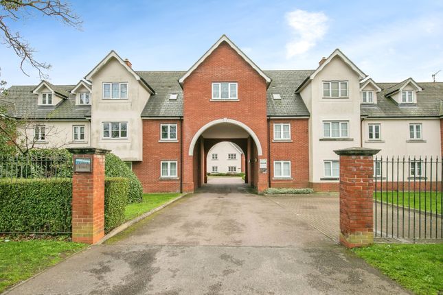 Flat for sale in Vicarage Court, Shrub End Road, Colchester, Essex