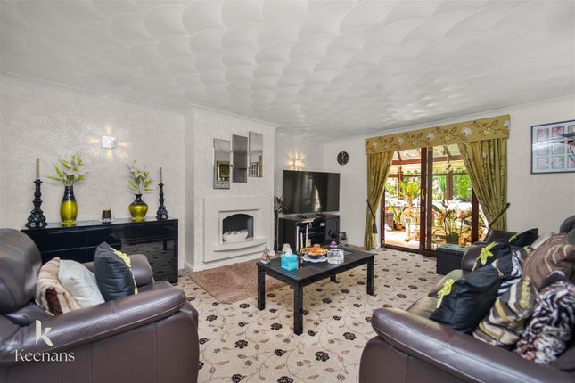 16, Stainton Drive, Burnley photo 4