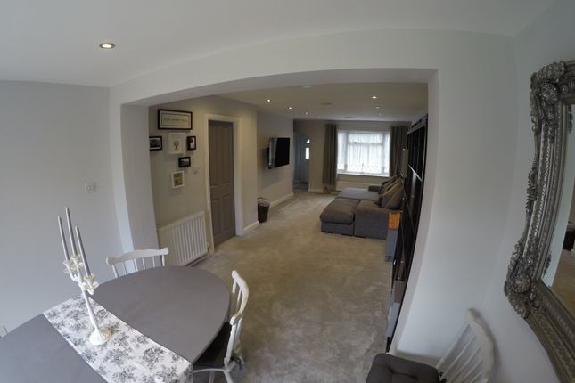 3, Windsor Close, Coalville photo 4
