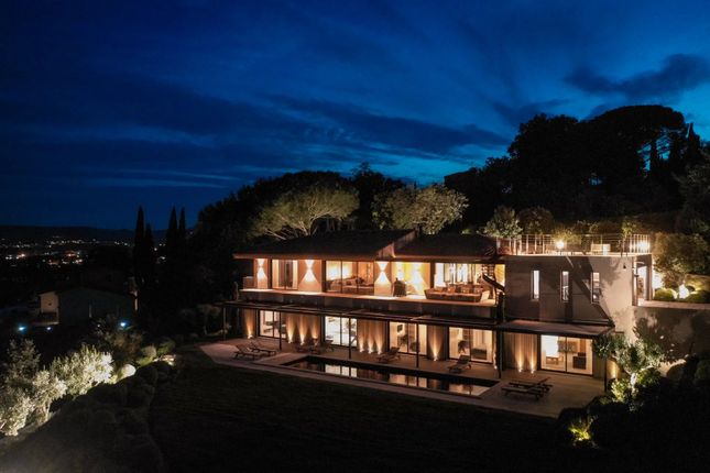 Villa for sale in Grimaud, St. Tropez, Grimaud Area, French Riviera