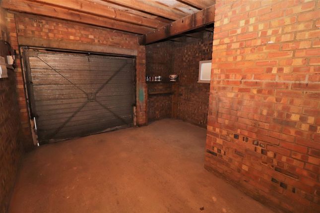 Integral Single Garage