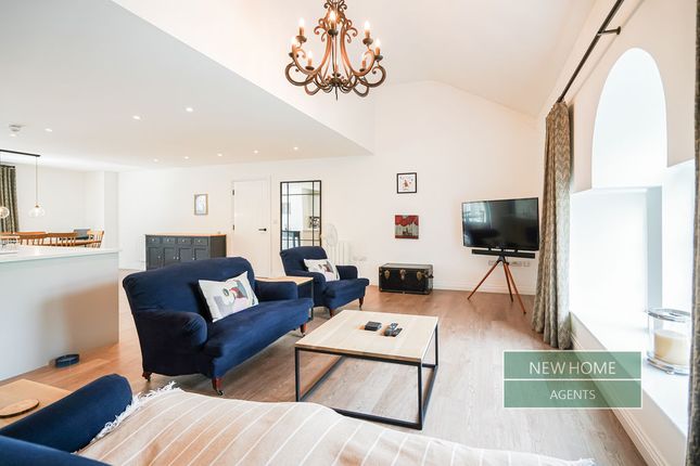 18 Bridgehouse Mills, River View, Keighley photo 3