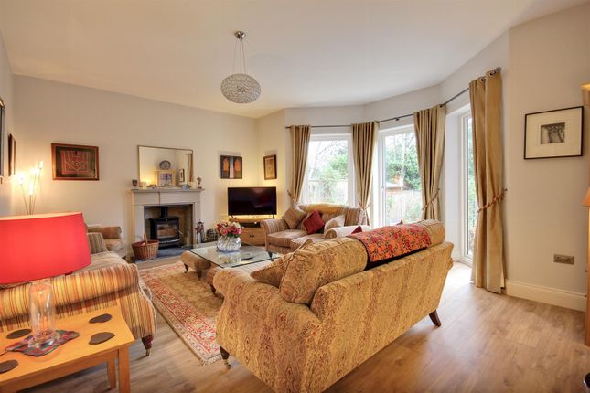18, Gallows Lane, Beverley photo 2