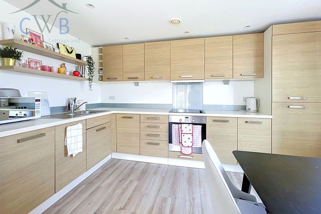 Flat 9, 1 Manley Boulevard, Snodland photo 4