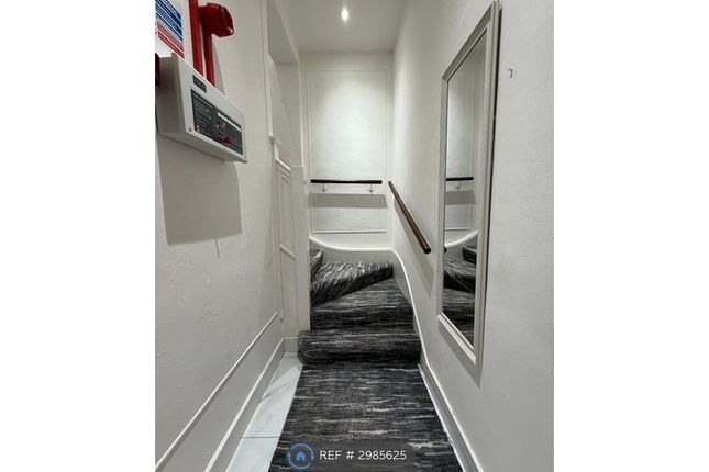 Village Way East, Harrow photo 5