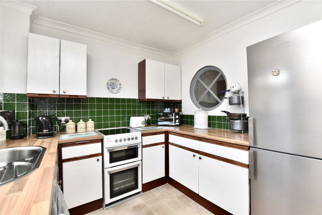 15, North Parade, Rochdale photo 4