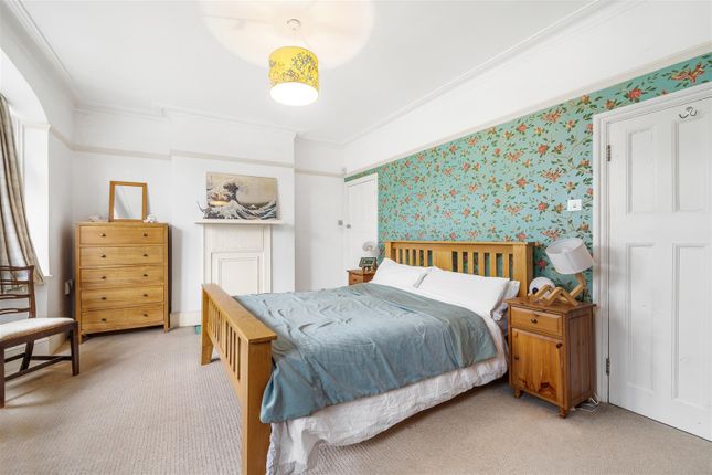Terraced house for sale in Rosendale Road, Dulwich