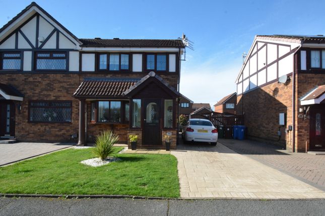 3-bed house on 16, Martingale Way, Droylsden, £280,000