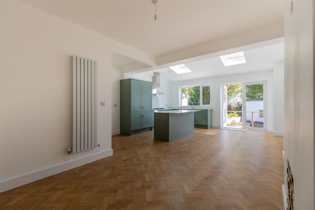 13, Palace Avenue, Cardiff photo 3
